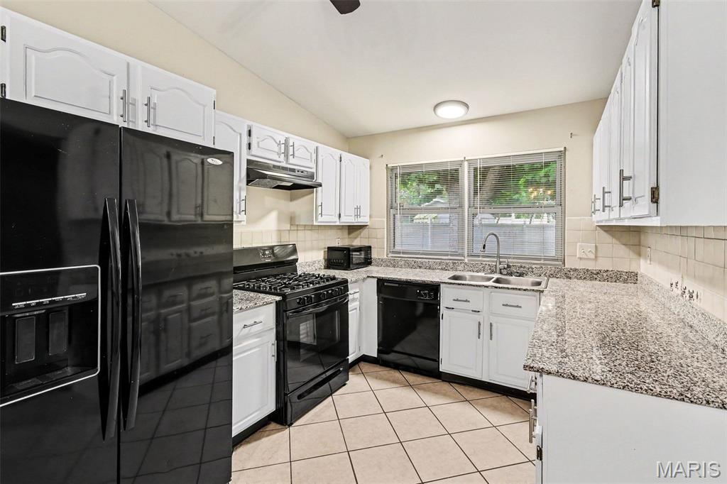 Paddock Hills 15 - Residential