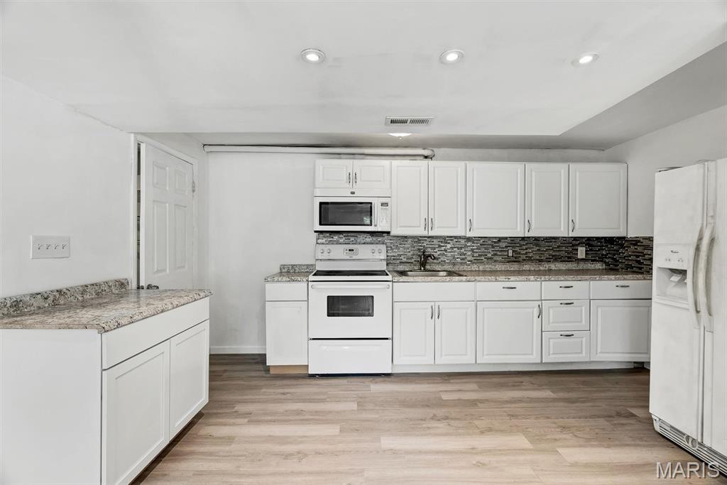 Carondelet Commons South Of River Des - Residential