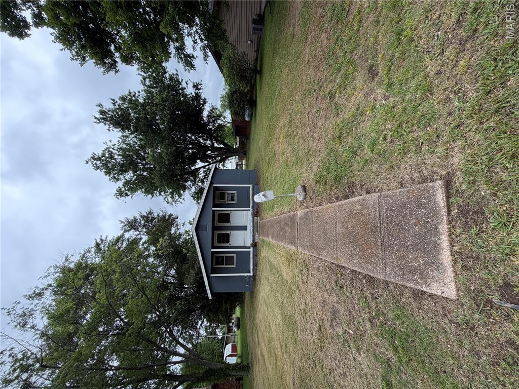VALUE-ADD INVESTMENT OPPORTUNITY IN SALEM! 

Attention investors, landlords, and rehabbers! This value-add property offers strong income-producing potential and multiple exit strategies. Currently configured as a 3-bedroom, 1 & 1/2-bath home, the layout presents separate front and rear entrances for each side.
Located on a quiet street within the Salem R-80 School District, this property is ideal for investors seeking a fix-and-flip, BRRRR strategy, long-term rental, house hack, or cash-flowing addition to an existing portfolio. With solid square footage and a functional layout, this property is ready for renovation and repositioning.
The detached shed/garage provides additional storage space for tenants, equipment, tools, or workshop use, adding further value to the property.

Property Highlights:
 Value-add investment
 Separate entrances for each side
 Rental income potential
 Fix-and-flip opportunity
 BRRRR investment candidate
 Cash-flow potential
 Detached shed/garage
 In-town location near amenities
 Quiet residential street

Bring your contractor and vision, properties with this much upside and investment potential don't come along often. Sold as-is.