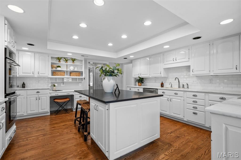 Fair Oaks Estate - Residential