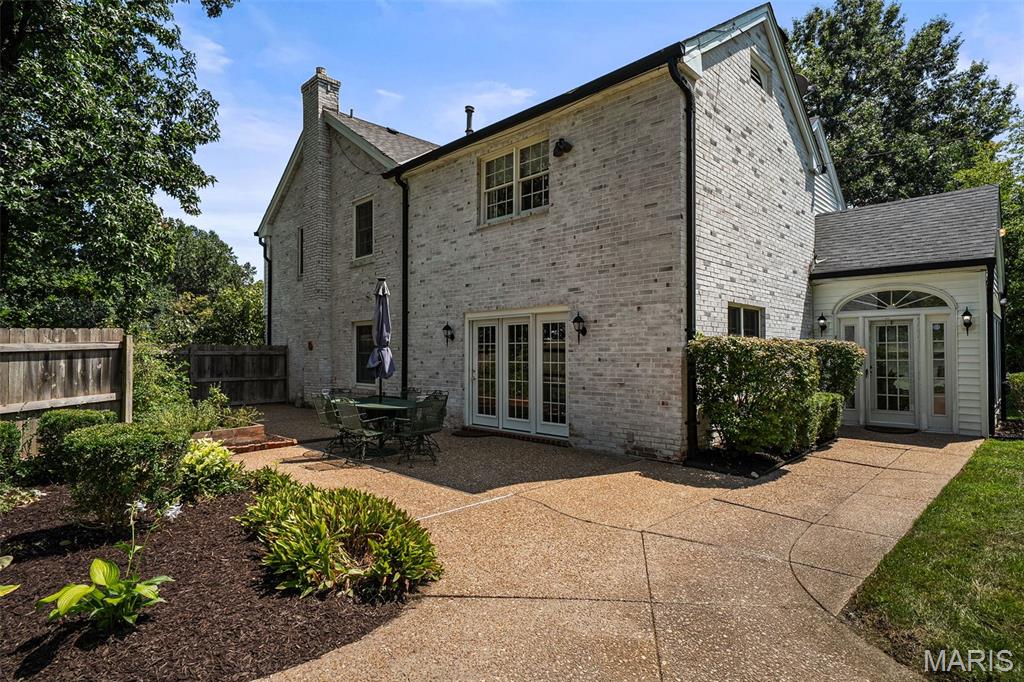 Fair Oaks Estate - Residential