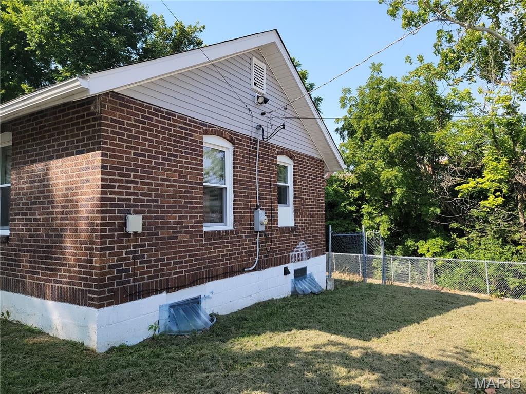 Fully rehabbed home with 2 bedrooms and 1 bathroom and full unfinished basement with laundry hook ups.  hardwood floors throughout.  remodeled kitchen and bathroom.  this home has recessed and modern lighting, fridge, dishwasher, range, and disposal.  just repainted.  new windows, windows, siding, roof, gutters, HVAC, electric, and plumbing.  this one will go fast. Available mid September.  Free application must be completed my all proposed occupants age 18 and older prior to showing home.