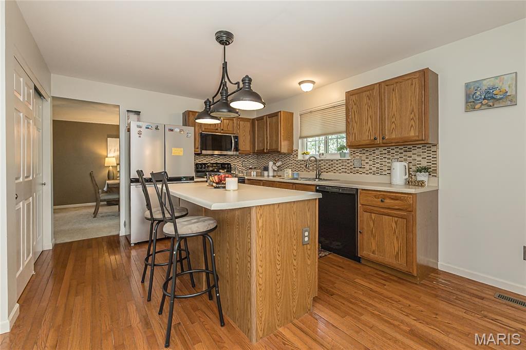 Est Of Fairfield Manor #1 - Residential
