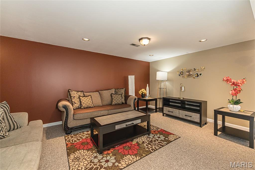 Est Of Fairfield Manor #1 - Residential
