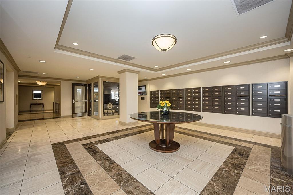 Park Plaza Residential Condo - Residential