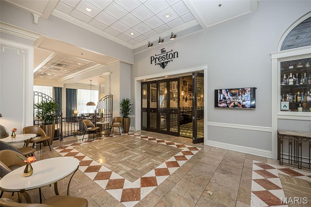Park Plaza Residential Condo - Residential