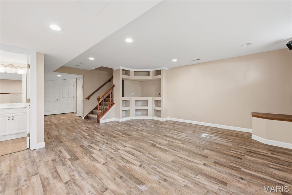 Aberdeen Village G - Residential