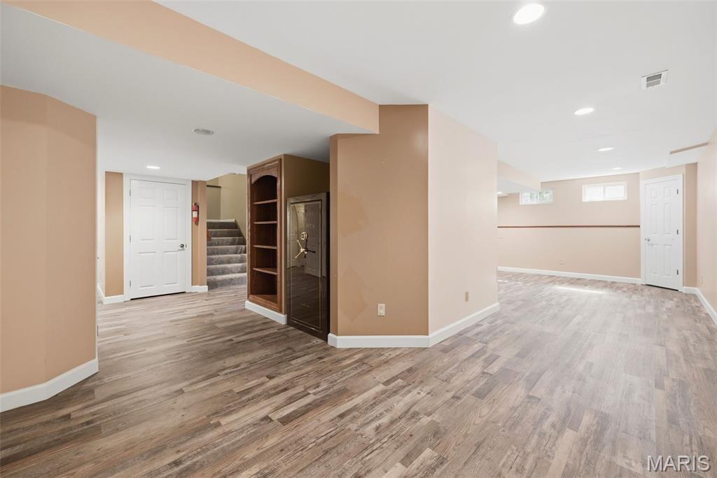 Aberdeen Village G - Residential