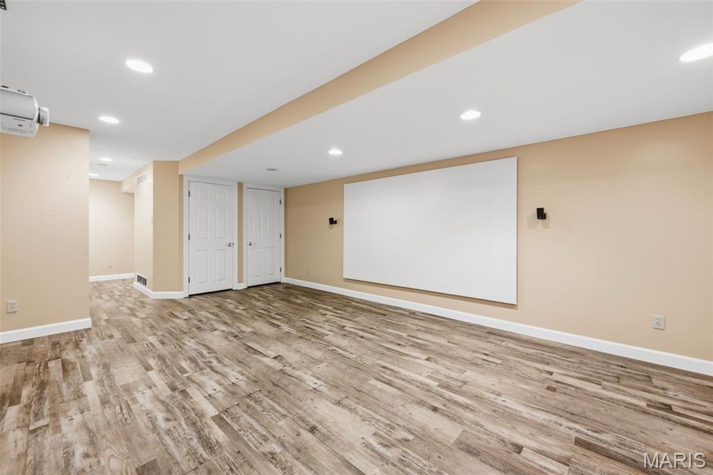 Aberdeen Village G - Residential