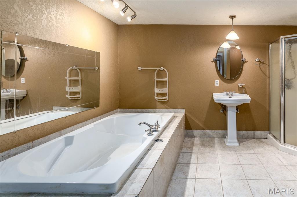 Russels TP First ADD to Reeve S LOT 1&2 - Residential