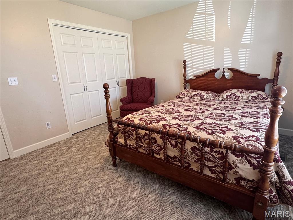 Yaeger Place Condo - Residential