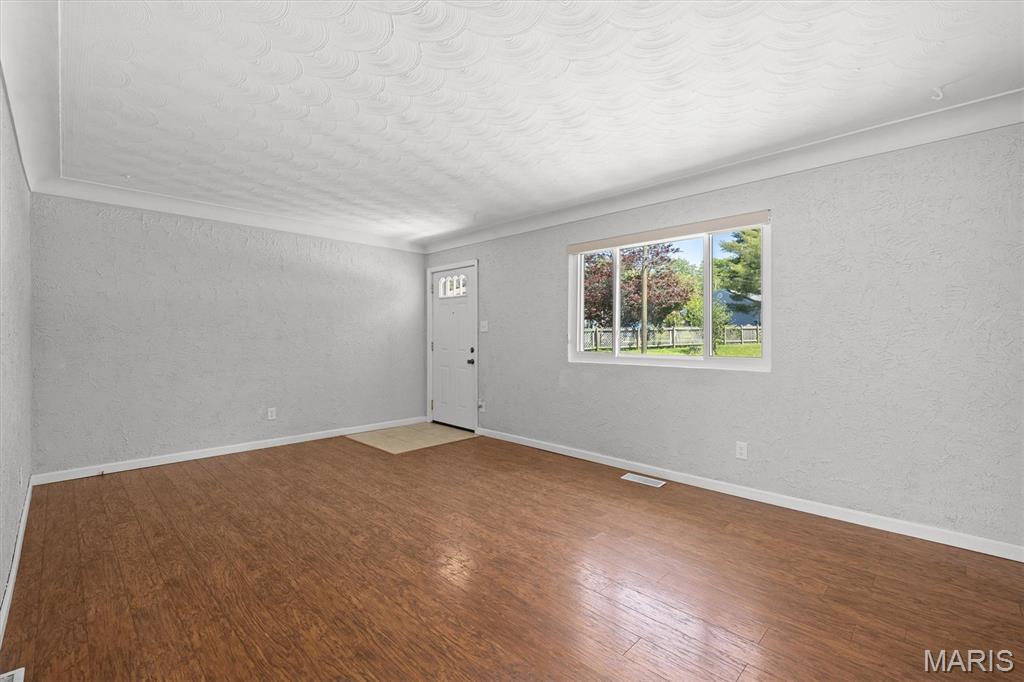 Snowball Court - Residential