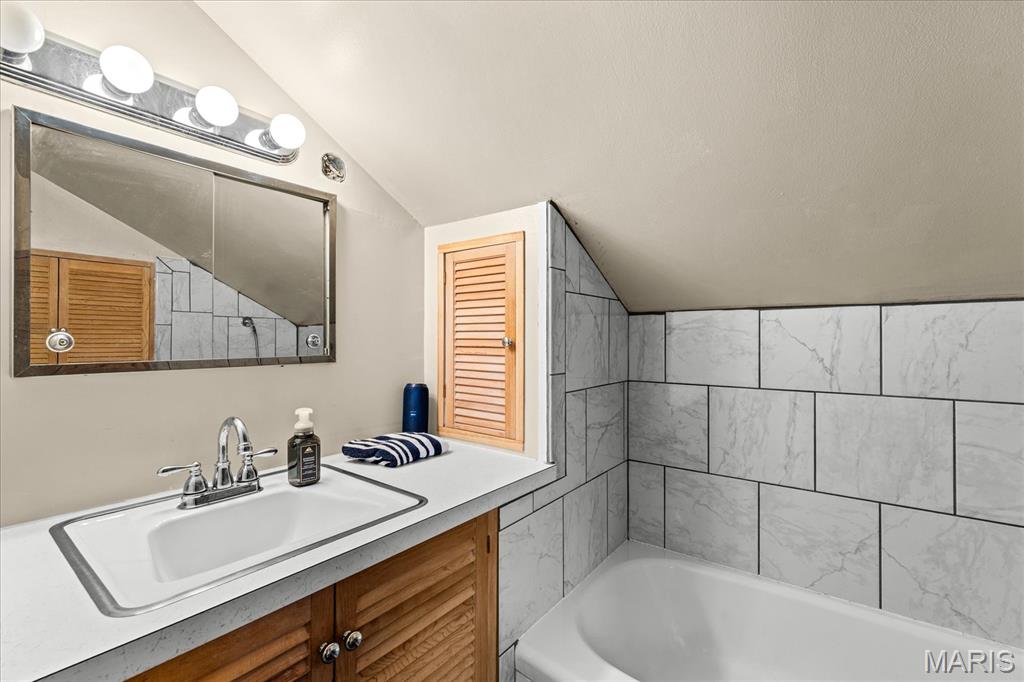 Commercial Place 2ndadd - Residential