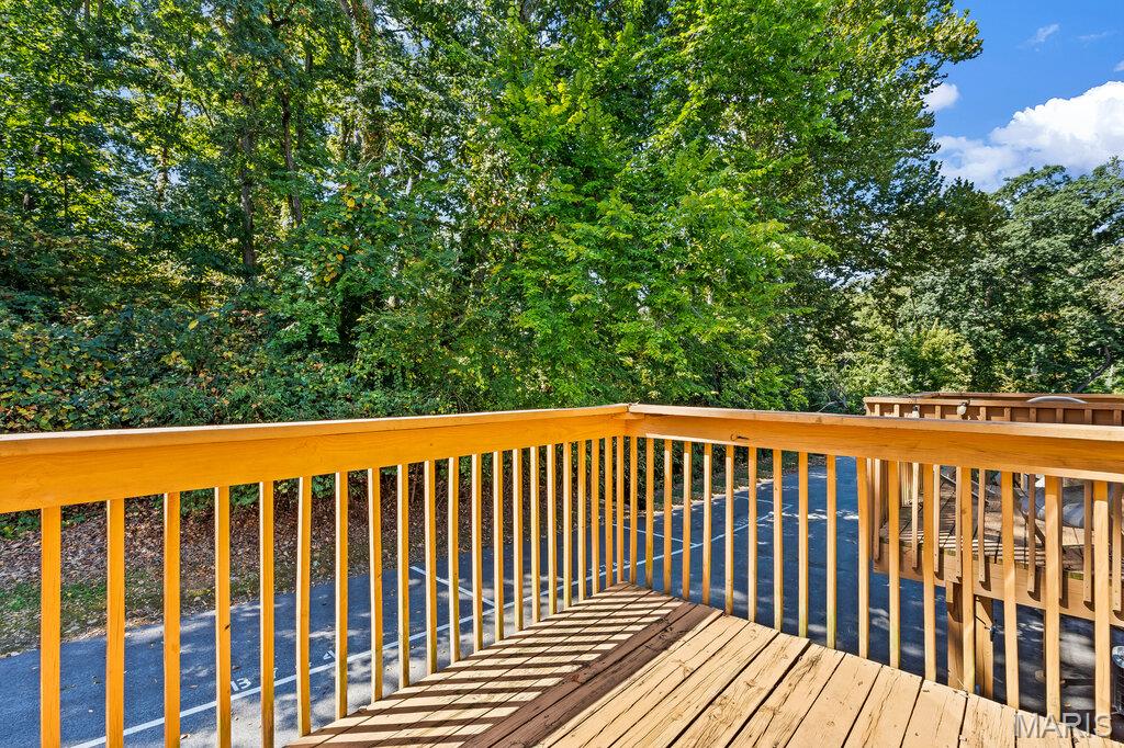 Oakville Commons Condo - Residential