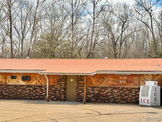 n/a - Commercial Sale