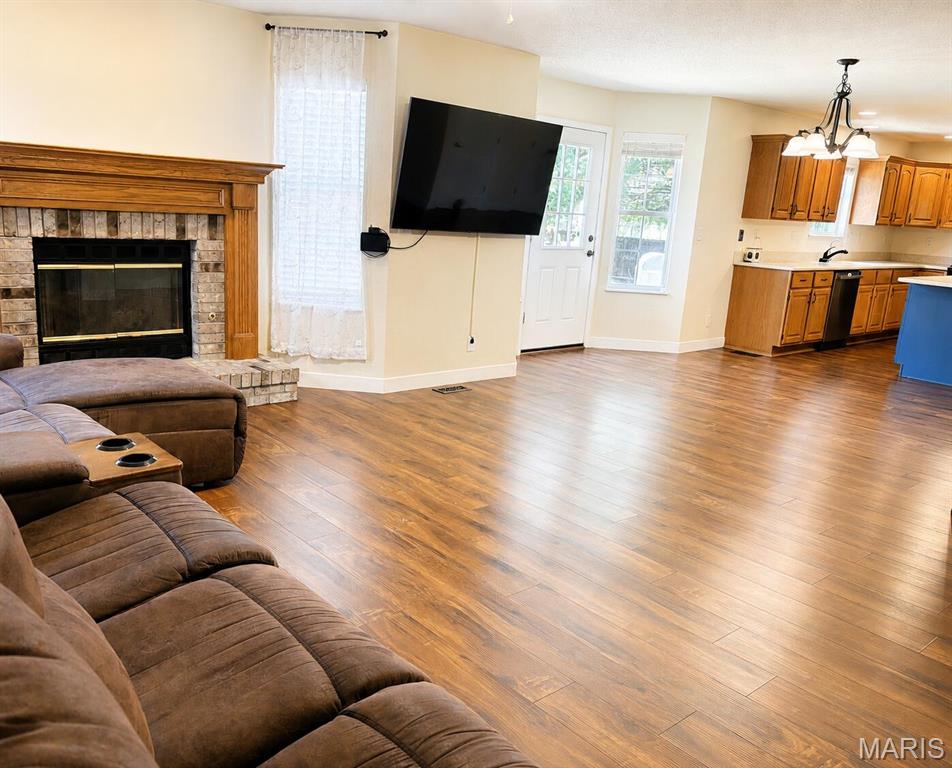 Huntington Chase - Residential