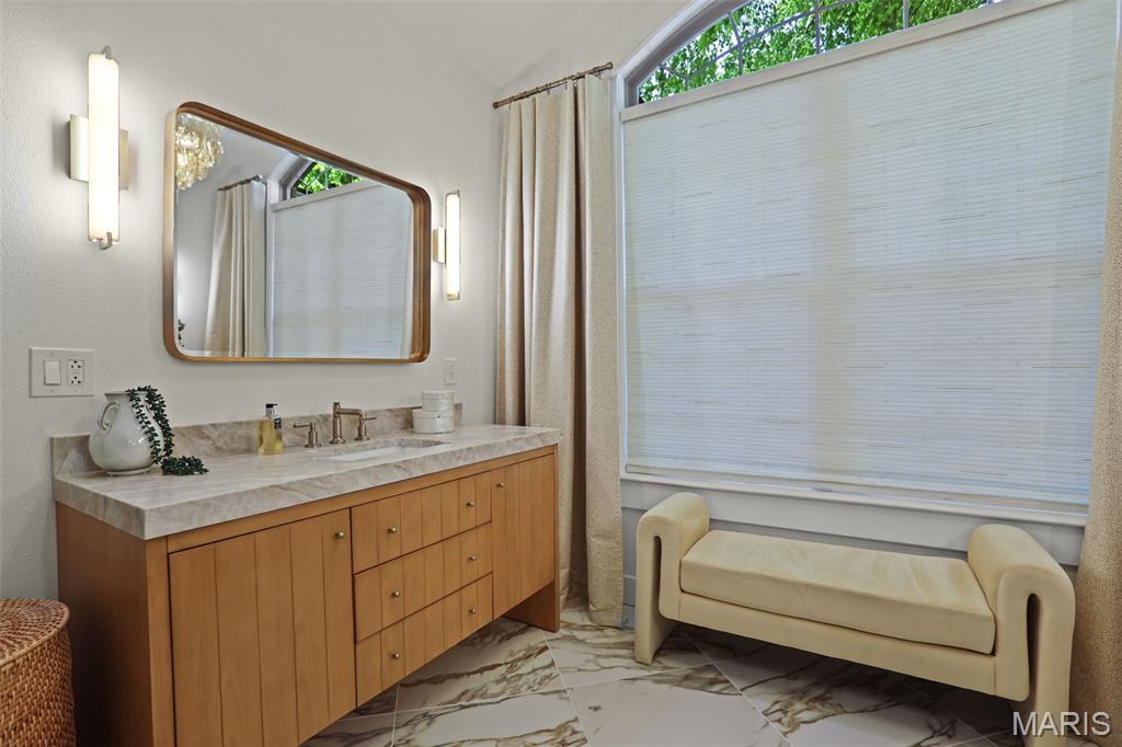 Landings/Far Oaks - Residential