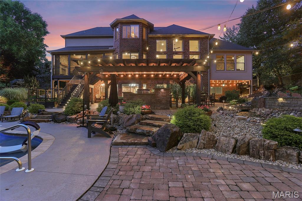 Landings/Far Oaks - Residential