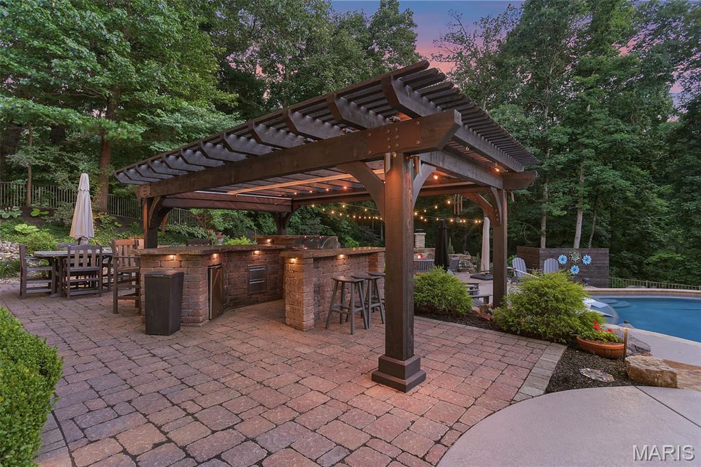 Landings/Far Oaks - Residential