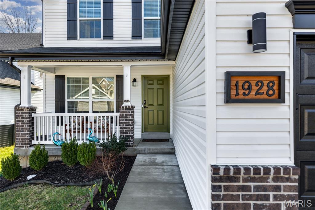 Lions Chase - Residential