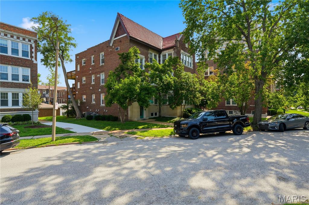 DeMun Park Add - Residential