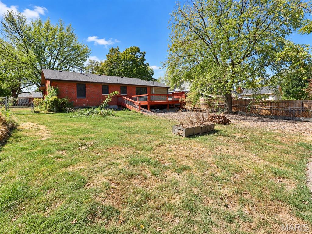 Maple Crest Sub - Residential