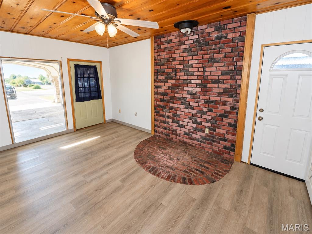 Maple Crest Sub - Residential