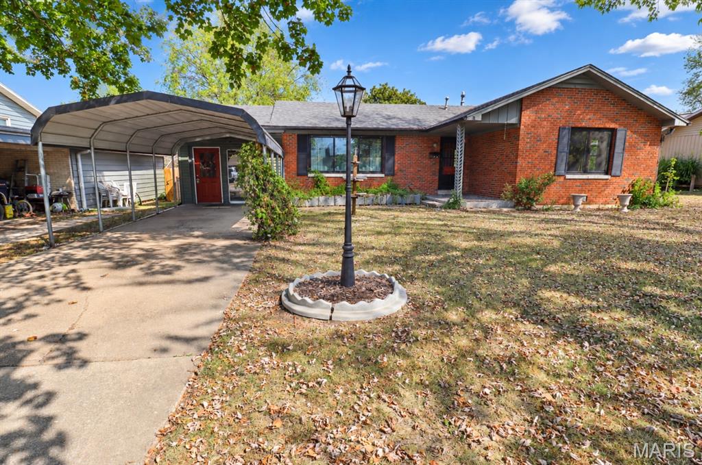 Maple Crest Sub - Residential