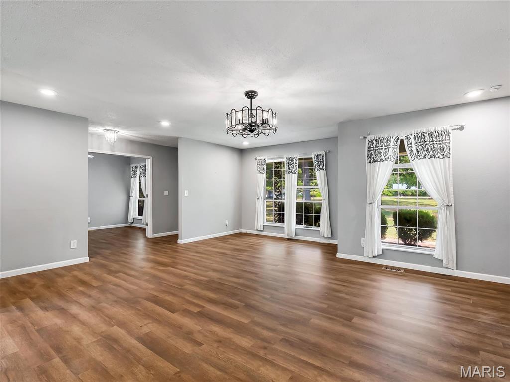 Sherwood Forest - Residential