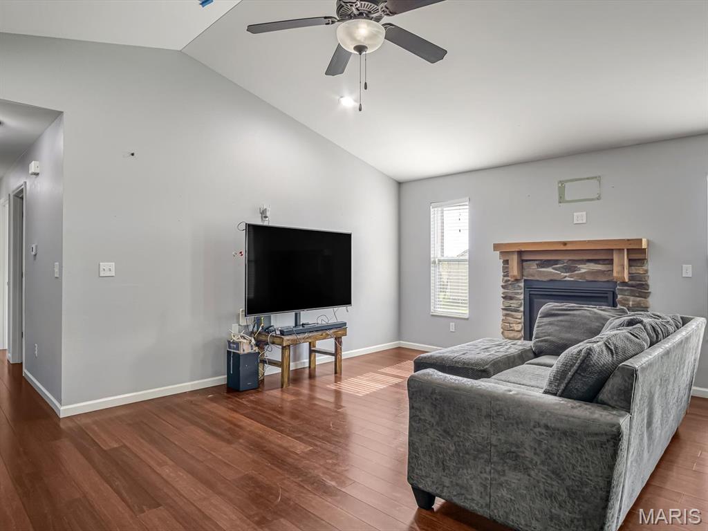 Country Club Hills - Residential