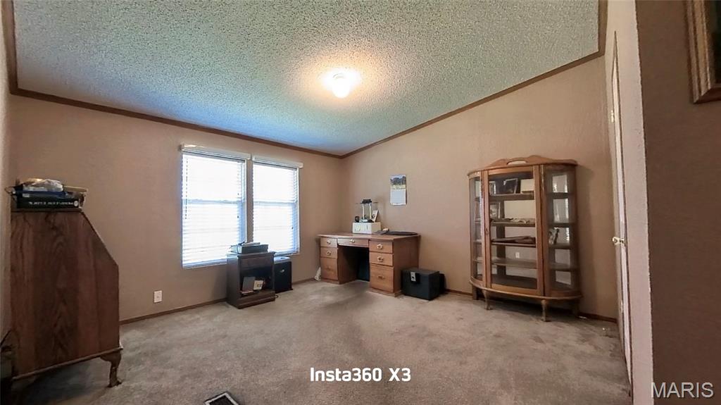 na - Commercial Sale