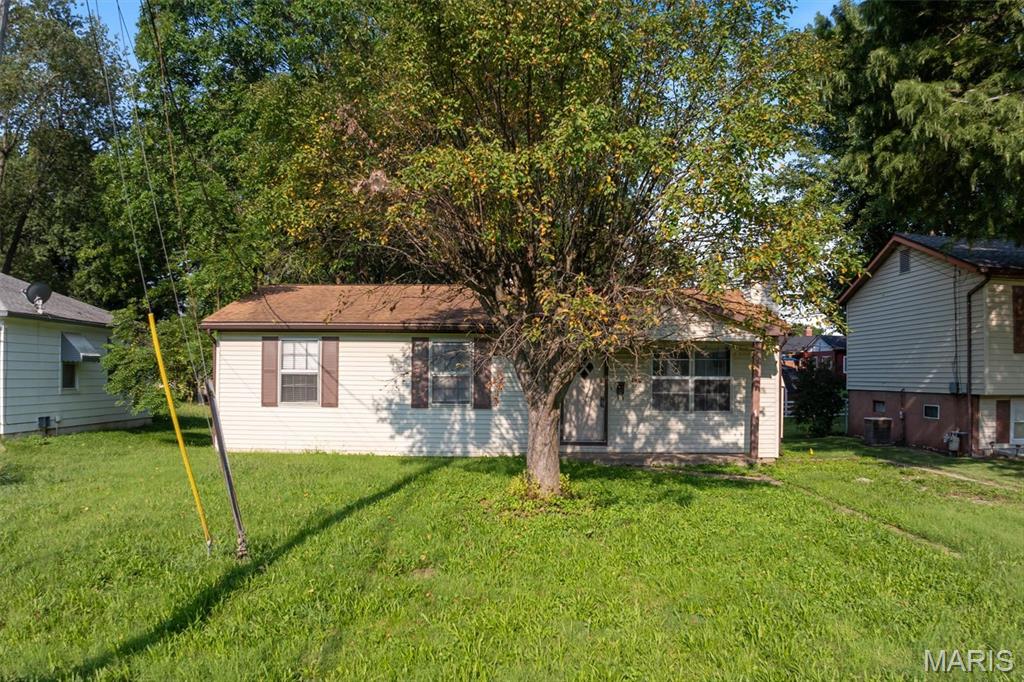 Calling all investors and renovators! This single-story 3 bedroom property offers an excellent opportunity to bring your vision to life. Whether you're looking to expand your rental portfolio, renovate for resale, or create a home tailored to your needs, this property offers plenty of potential. With the right updates, this fixer-upper could become a valuable investment. Property is being sold AS IS - seller will not provide a municipal occupancy inspection.
