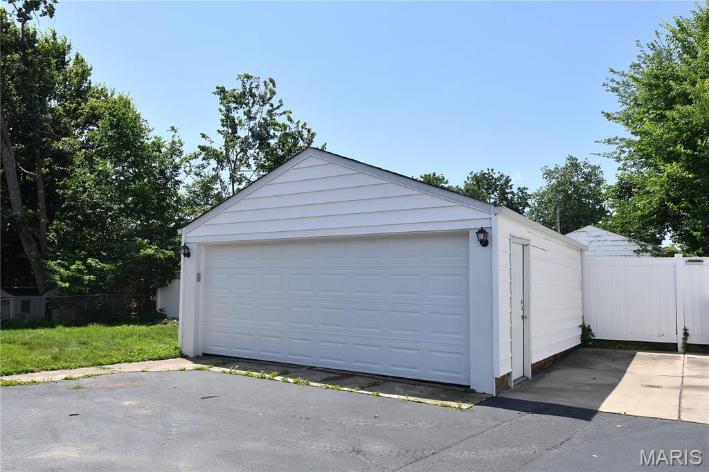 Goetz Place - Residential
