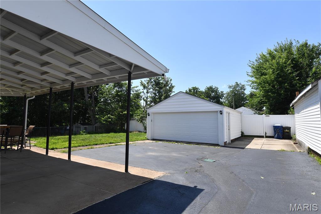 Goetz Place - Residential