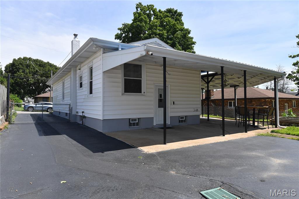 Goetz Place - Residential