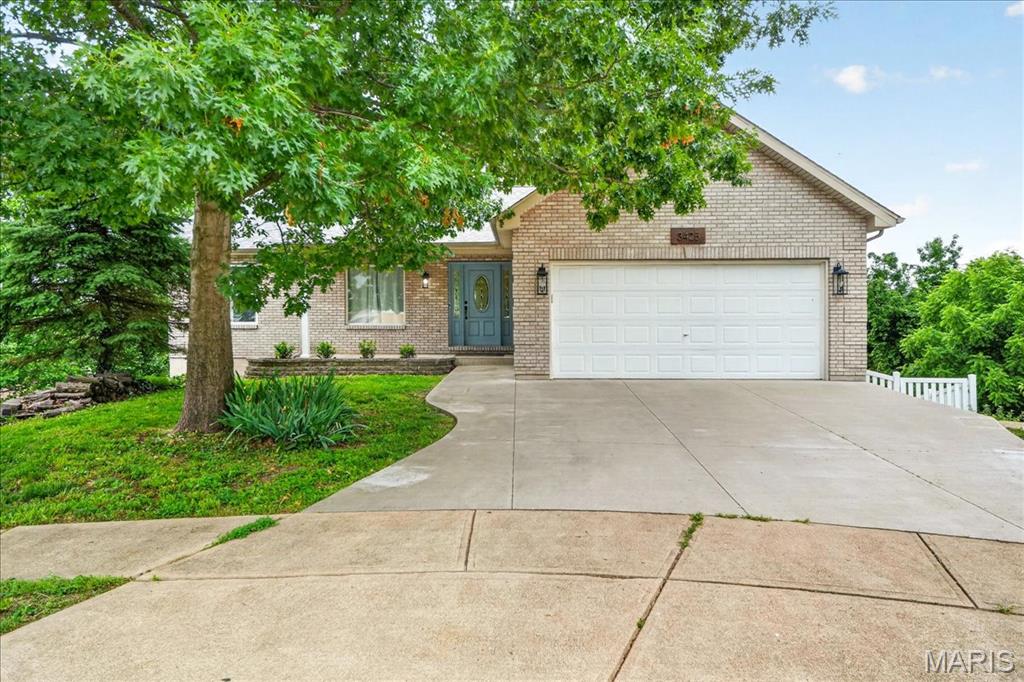 Welcome home to this beautifully updated 4-bedroom, 3 full bath ranch nestled in a quiet cul-de-sac! From the moment you step inside, you’ll appreciate the warm and beautiful updates, spacious layout, and move-in ready condition. The main level features an open and inviting floor plan with updated flooring, stylish finishes, and a bright kitchen perfect for entertaining. The kitchen features stunning quartz countertops with a large breakfast bar, tons of cabinet space and stainless steel appliances. The finished basement offers additional living space ideal for a family room, recreation area, home office, or guest suite. Enjoy the convenience of three full bathrooms, generous bedroom sizes, and plenty of storage throughout. Situated on a desirable cul-de-sac lot, this home combines comfort, functionality, and location all in one!