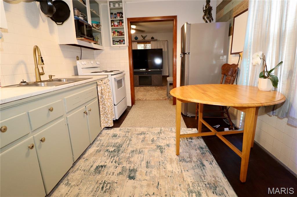 Cedar Crest - Residential