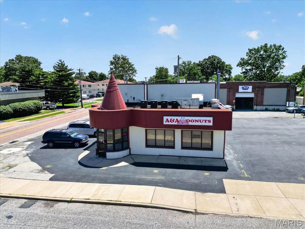 Carondelet Commons - Commercial Sale