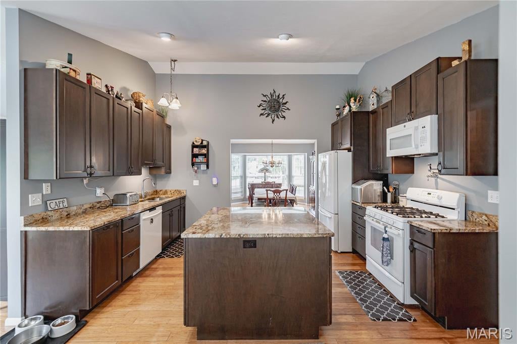 Country Club Sugar Creek 05 - Residential