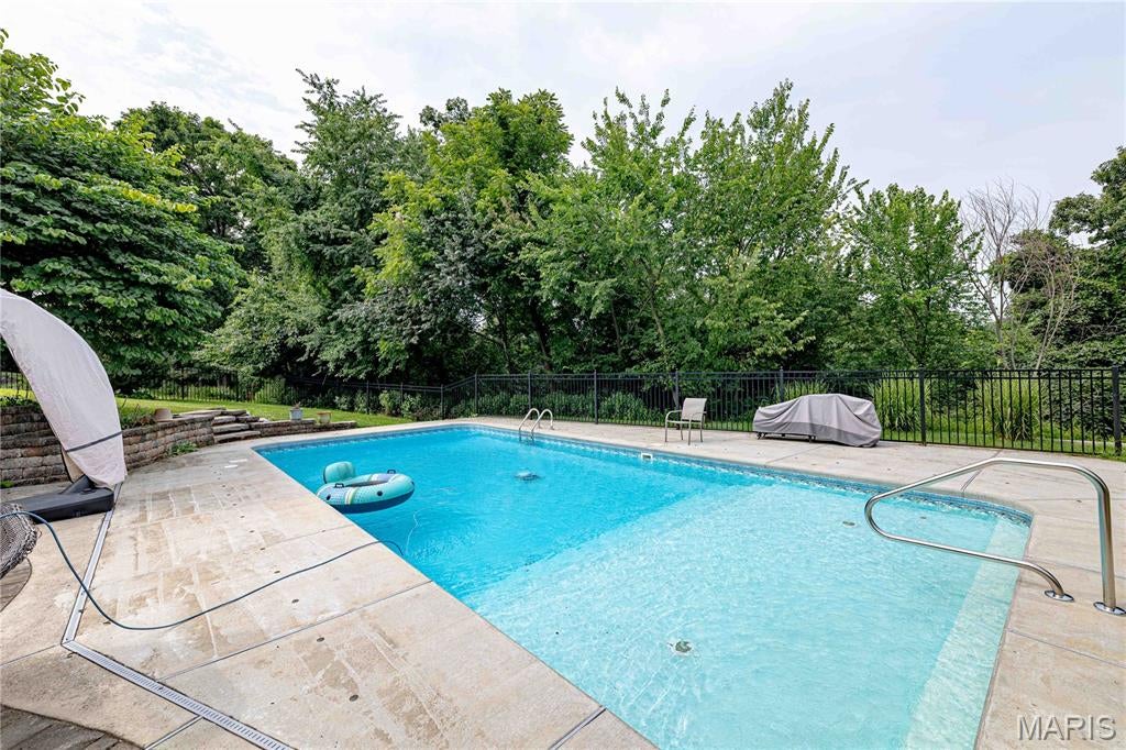 Country Club Sugar Creek 05 - Residential