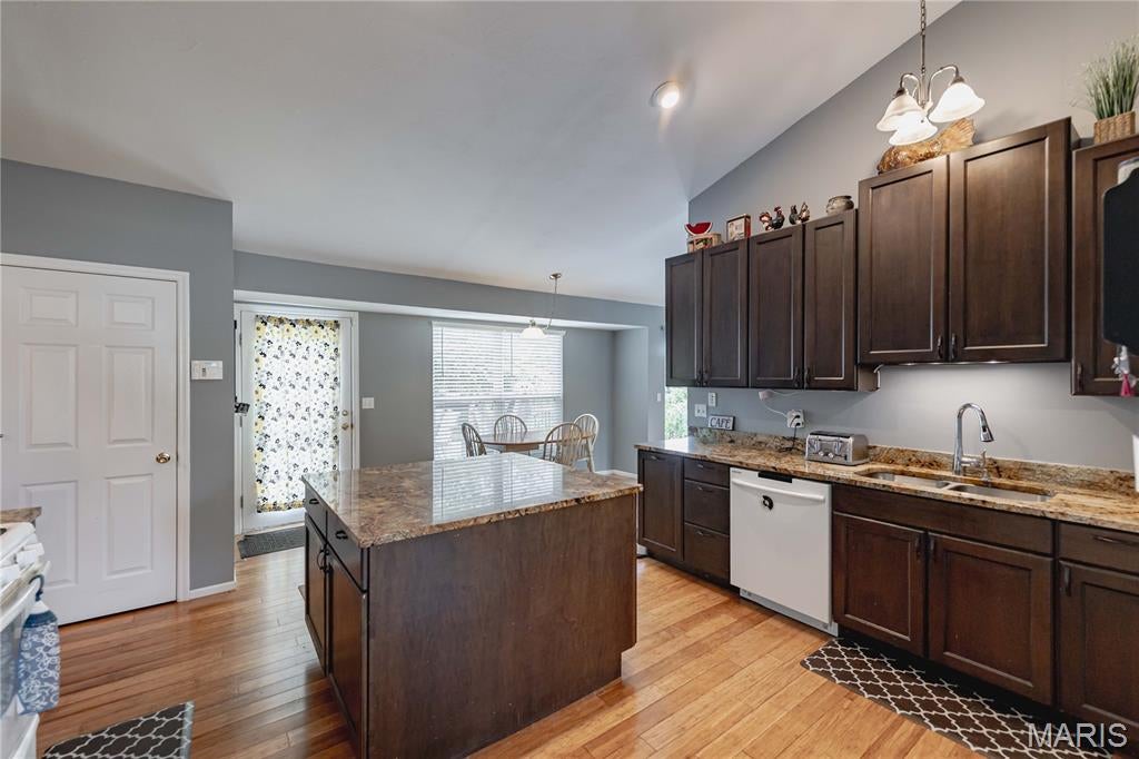 Country Club Sugar Creek 05 - Residential