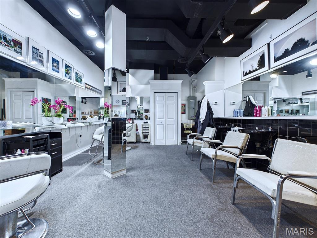 Godfrey & Gilmans Add - Commercial Sale
