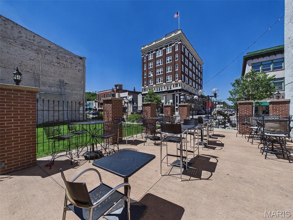 Godfrey & Gilmans Add - Commercial Sale
