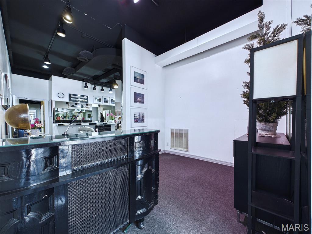 Godfrey & Gilmans Add - Commercial Sale