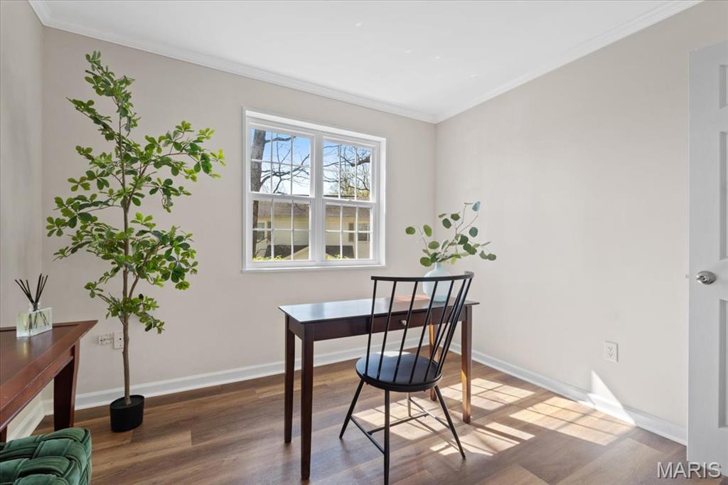 Brentwood Forest Condo Ph Four - Residential