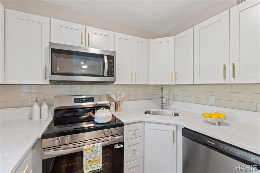 Brentwood Forest Condo Ph Four - Residential