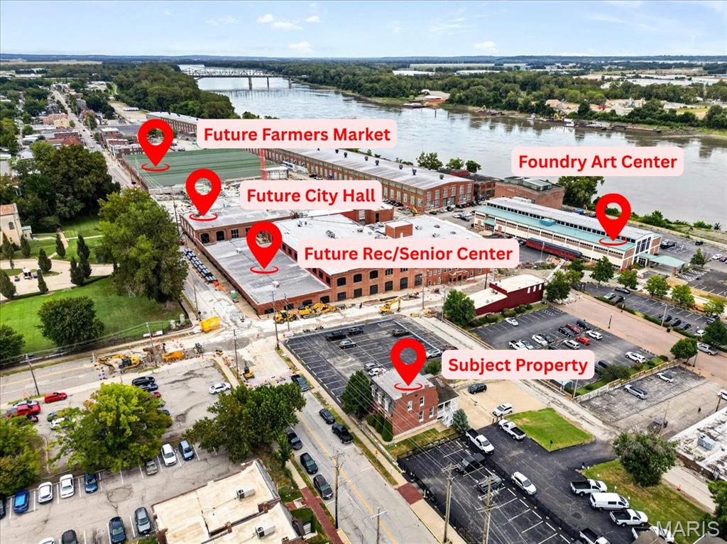 City/Stcharles - Commercial Sale