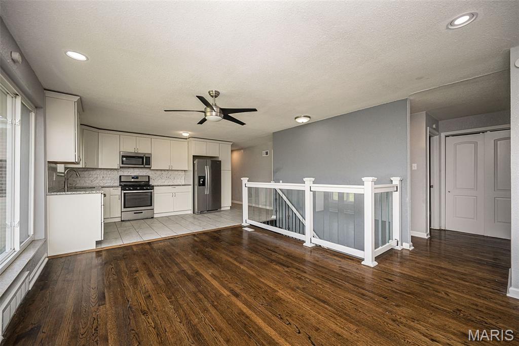 Townsend/West Cabanne Place - Residential