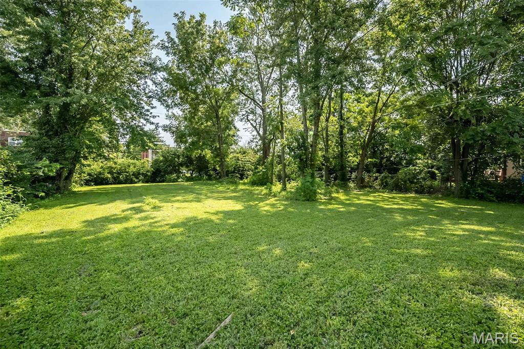 Townsend/West Cabanne Place - Residential