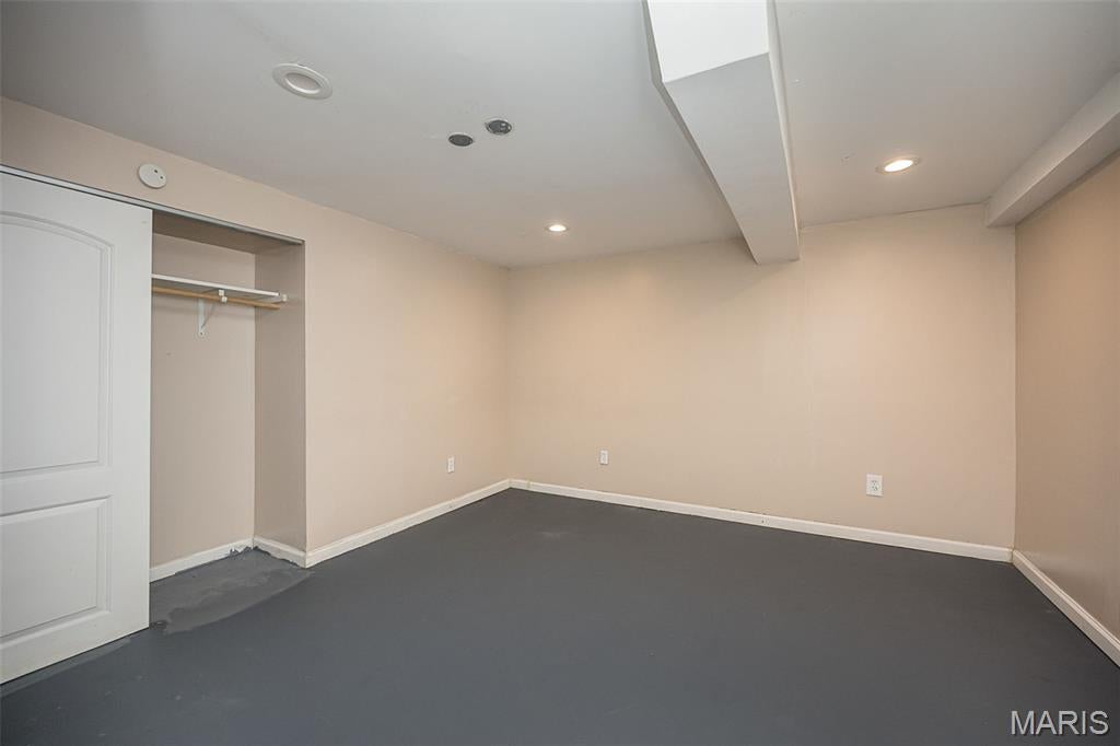 Townsend/West Cabanne Place - Residential